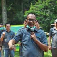 ICE BREAKING-FUN GAME-PROVIDER EO OUTBOUND LEMBANG BANDUNG-CIKOLE-ORCHIED FOREST-BANK BUKOPIN-ROVERS ADVENTURE INDONESIA